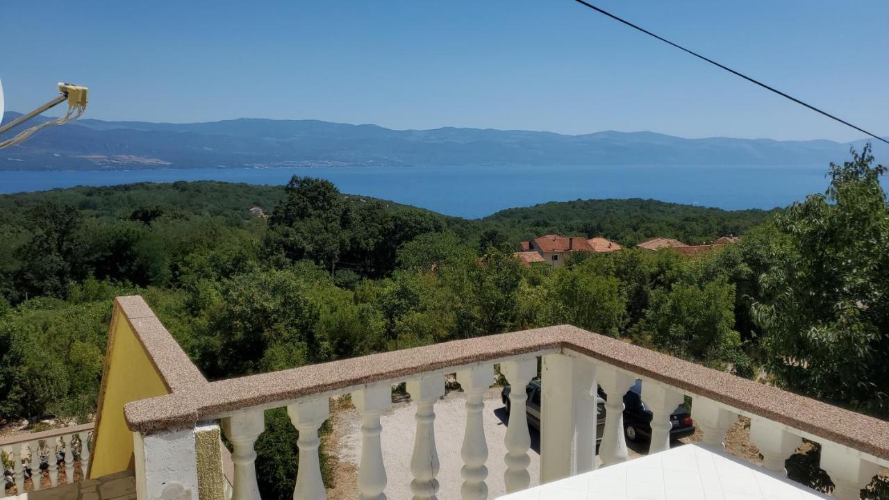 Hilltop Villa Risika Extérieur photo
