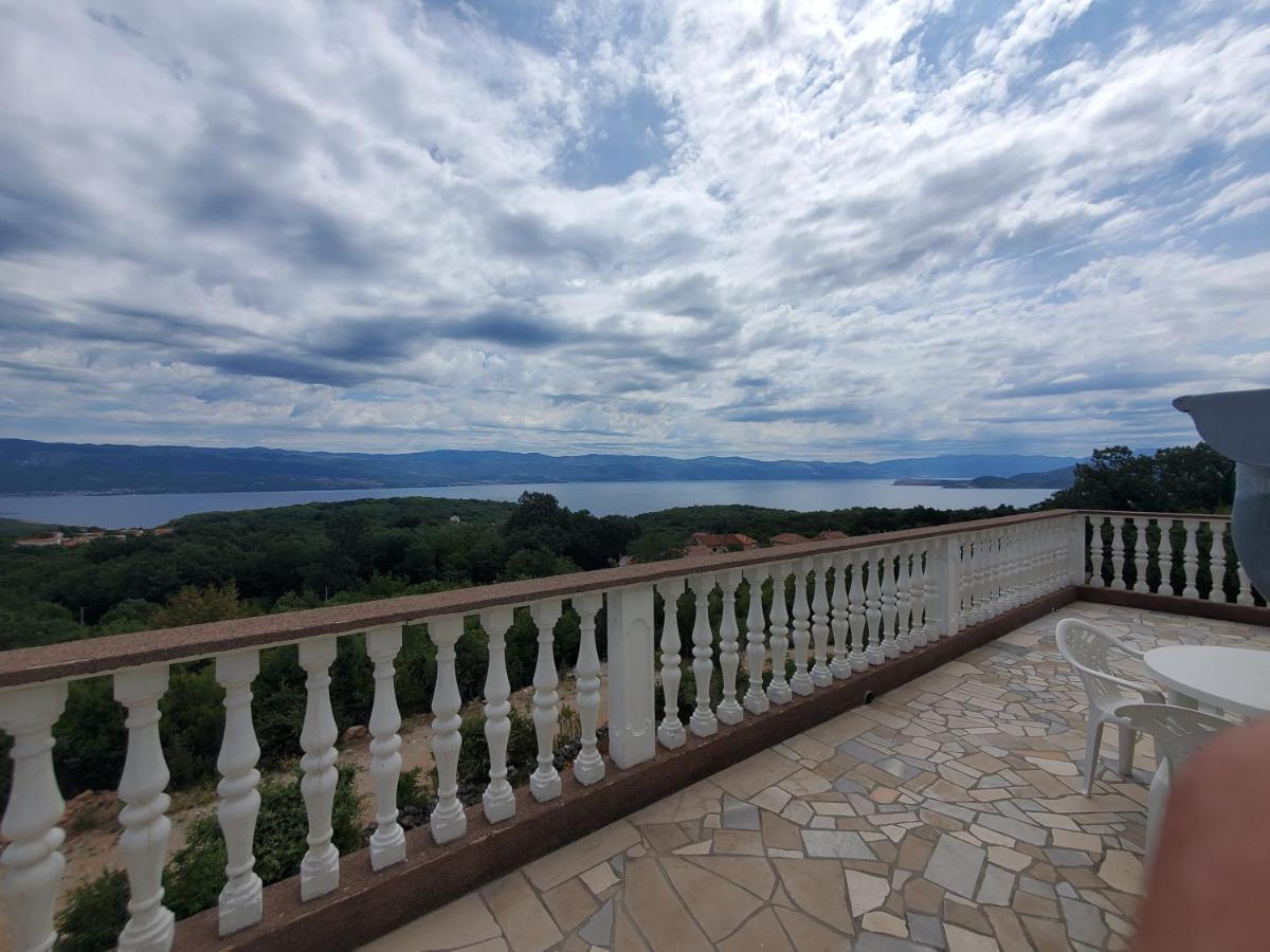 Hilltop Villa Risika Extérieur photo