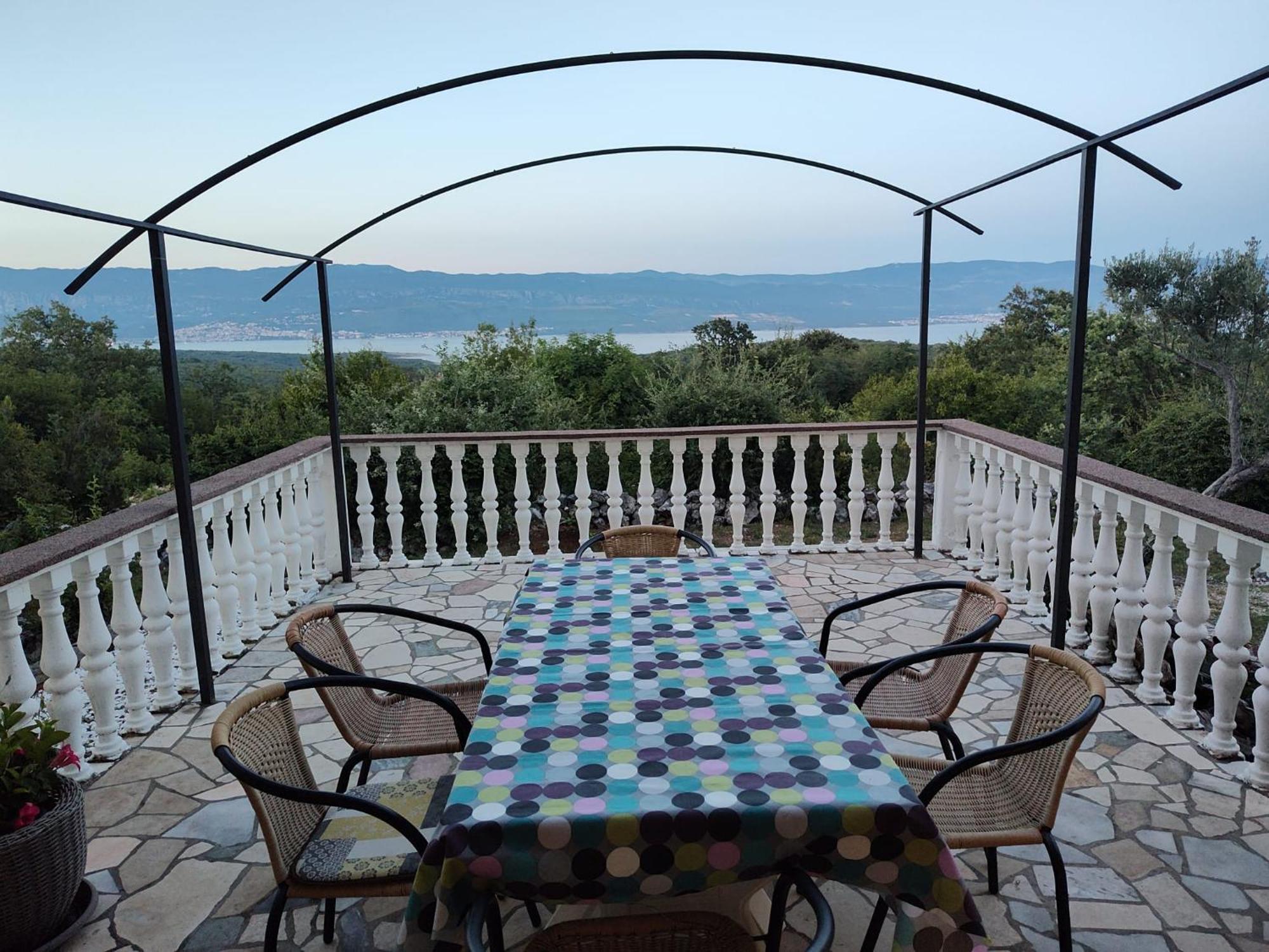 Hilltop Villa Risika Extérieur photo